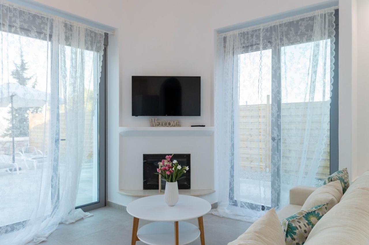 Iliousa Grand Vila Psinthos